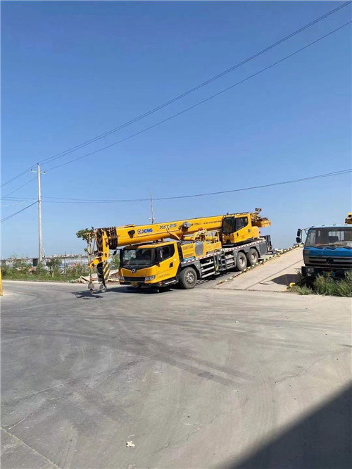 疏附县吊车作业时，可能会产生哪些额外收费项目？